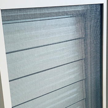 Louvre window flyscreen