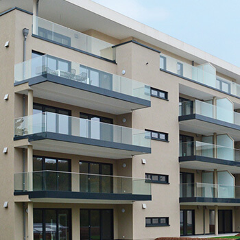 Storm resistant aluminium sliding doors